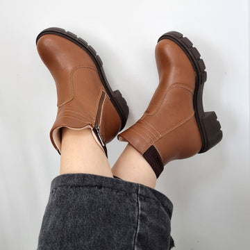 Beira Rio 9077-211 Low Heel Ankle Boot in Caramel